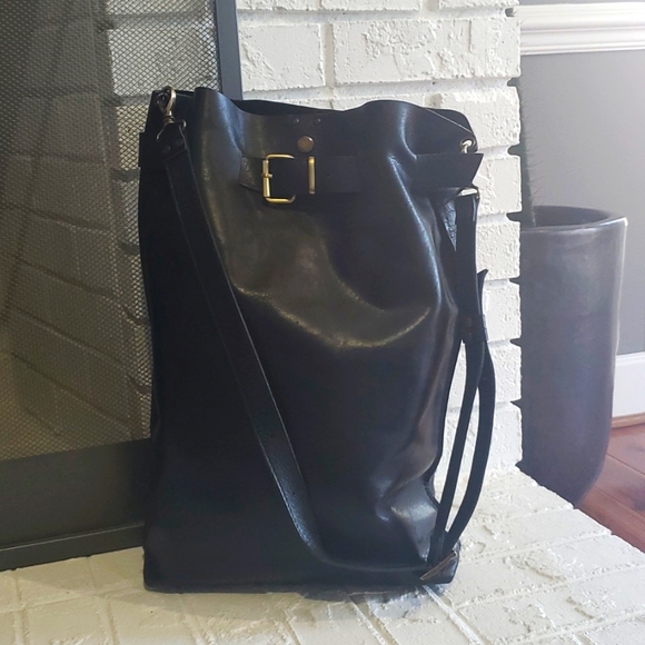 Bucket Bag - Picture 1 of 5